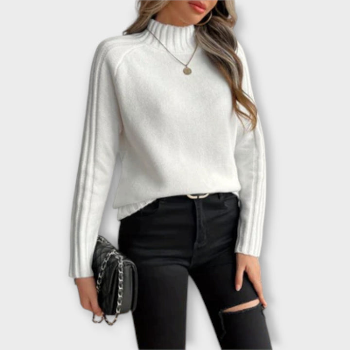 Hannah - Pull élégant blanc avec col montant