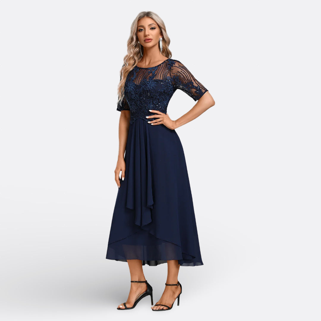 Mariana - Robe en Dentelle à Manches Courtes Femme
