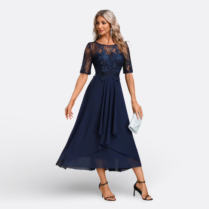 Mariana - Robe en Dentelle à Manches Courtes Femme