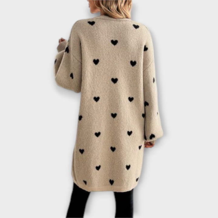 Julia - Cardigan beige avec motif en cœur