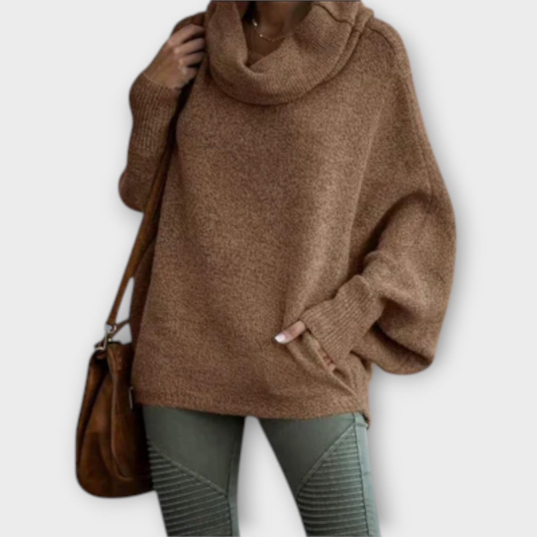 Ulrike - Pull à col roulé beige élégant