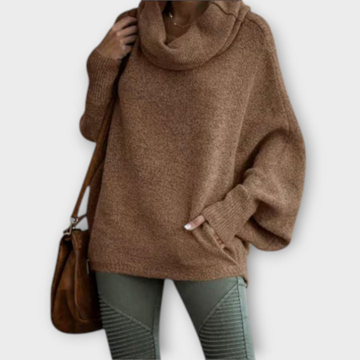 Ulrike - Pull à col roulé beige élégant