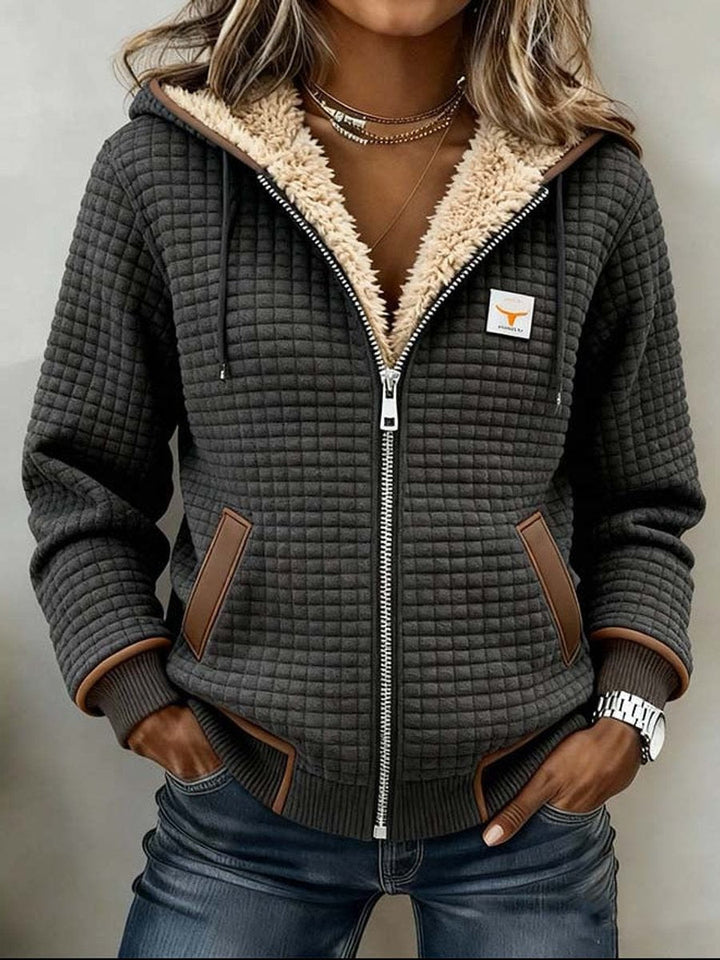 Bridgette | Veste à Capuche Texturée et Doublée